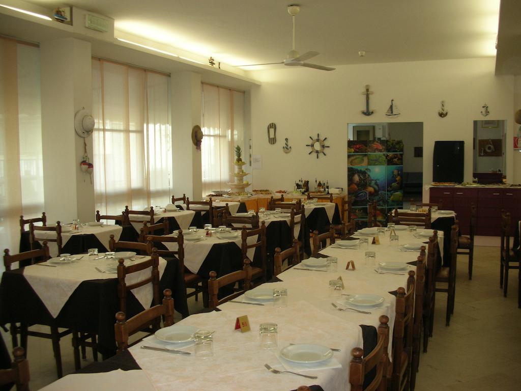 Hotel Gemma Rimini Extérieur photo