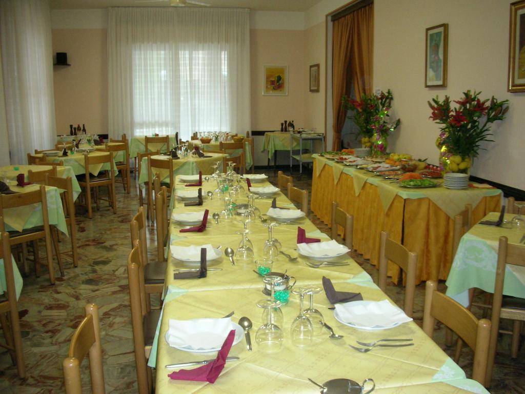Hotel Gemma Rimini Extérieur photo