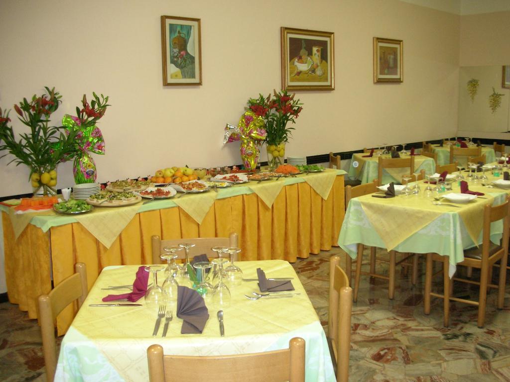 Hotel Gemma Rimini Extérieur photo