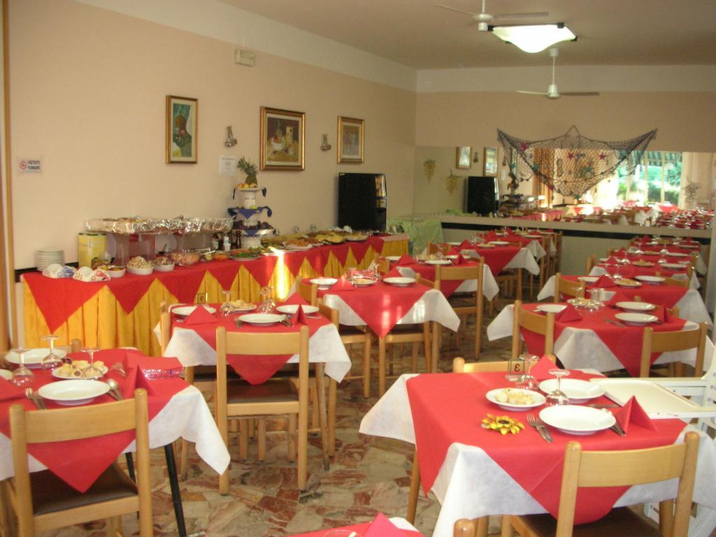 Hotel Gemma Rimini Extérieur photo