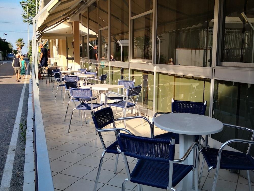 Hotel Gemma Rimini Extérieur photo